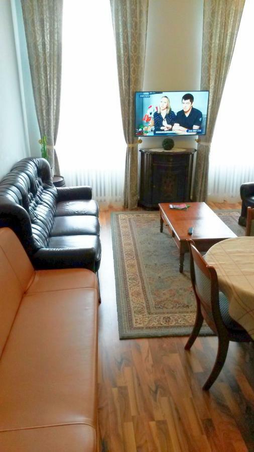 Vintage Apartment Karlsbad Eksteriør billede